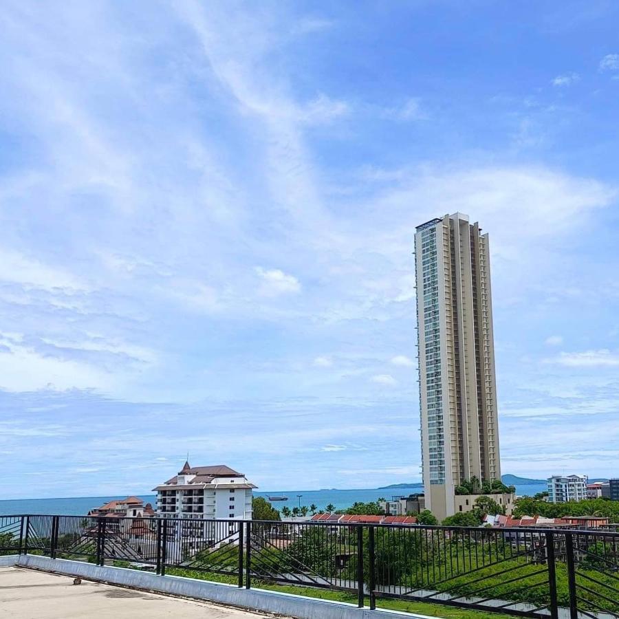 Trio Gems Condo, Pattaya Thailand Jomtien Beach Esterno foto