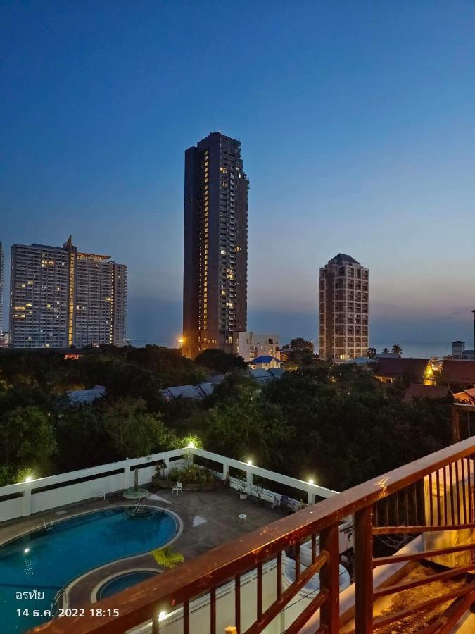 Trio Gems Condo, Pattaya Thailand Jomtien Beach Esterno foto