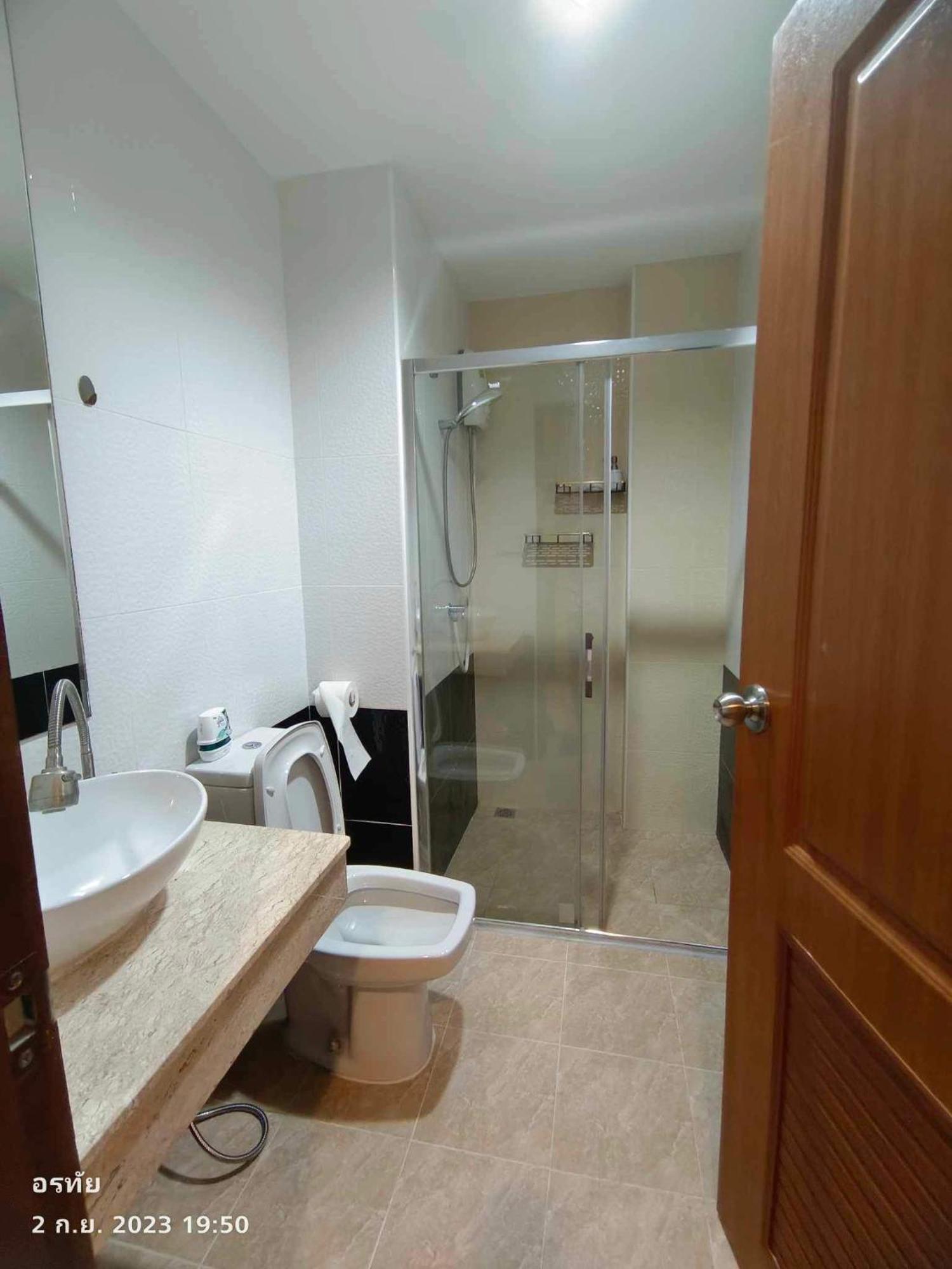 Trio Gems Condo, Pattaya Thailand Jomtien Beach Esterno foto